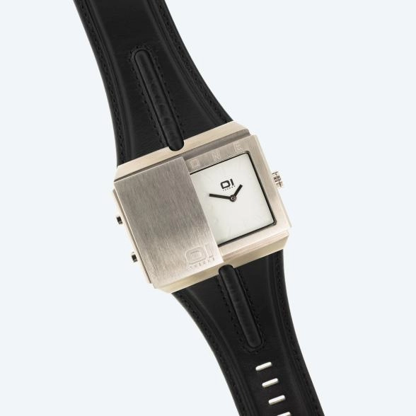 The One Binäruhr "Slider" silberfarben