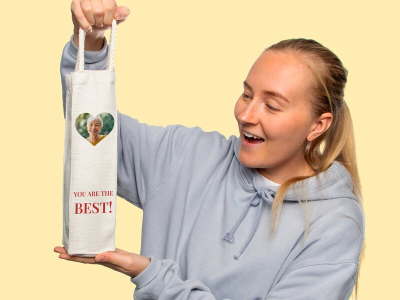Personalisierte Weintüte mit Fotoherz & Text