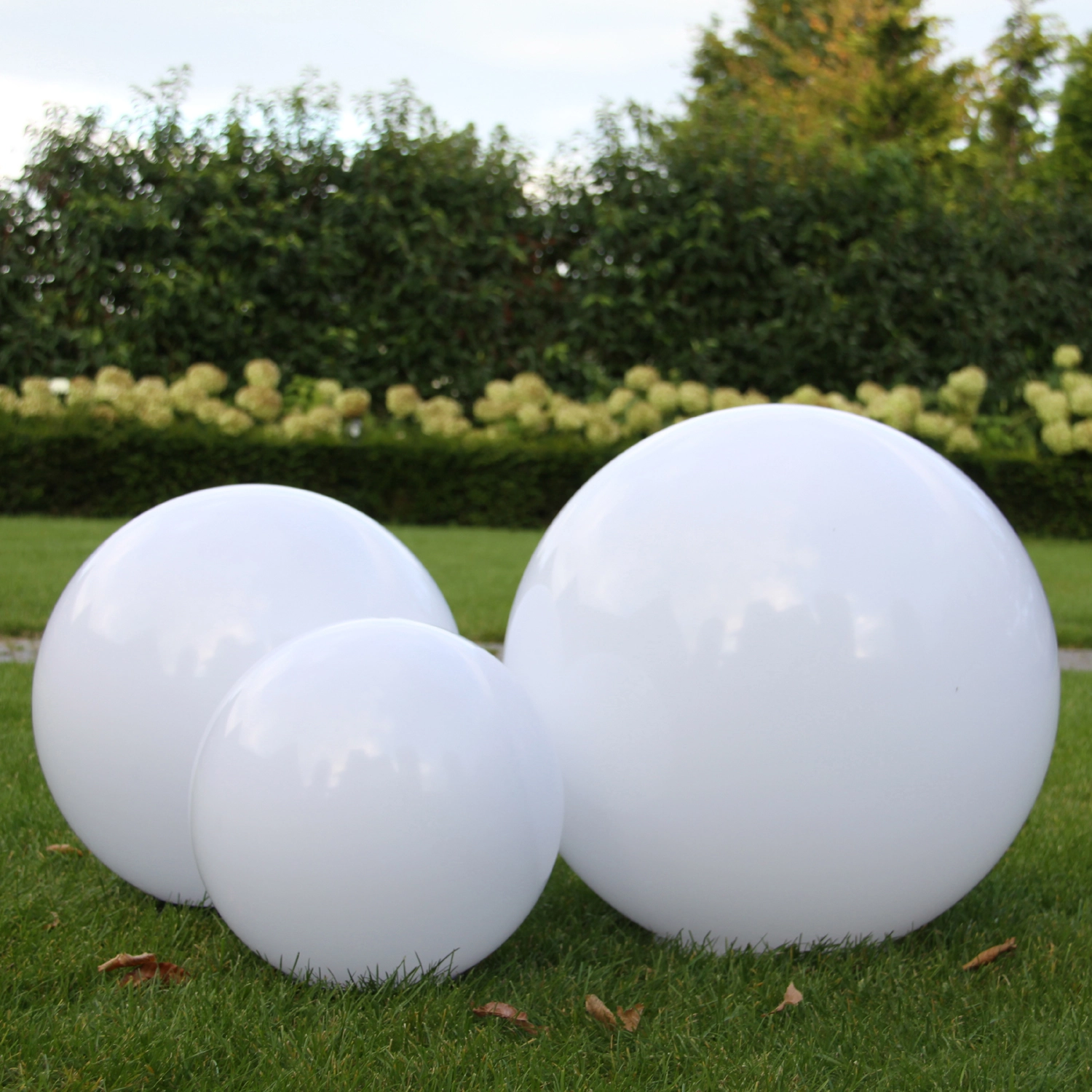 Gartenkugelset Ø25 & Ø30 & Ø40cm inkl. Spieß