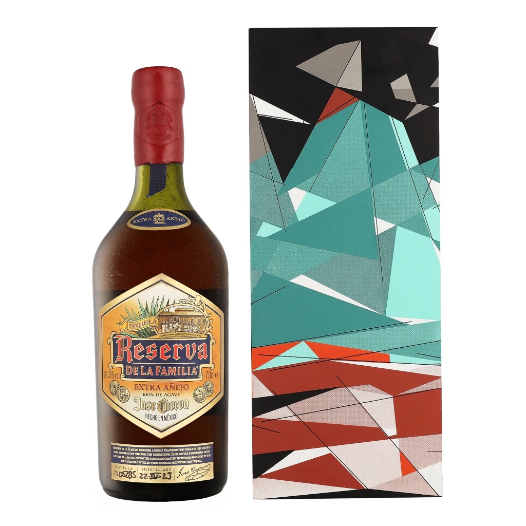 Jose Cuervo Reserva De La Familia 70cl Tequila Geschenkverpackung
