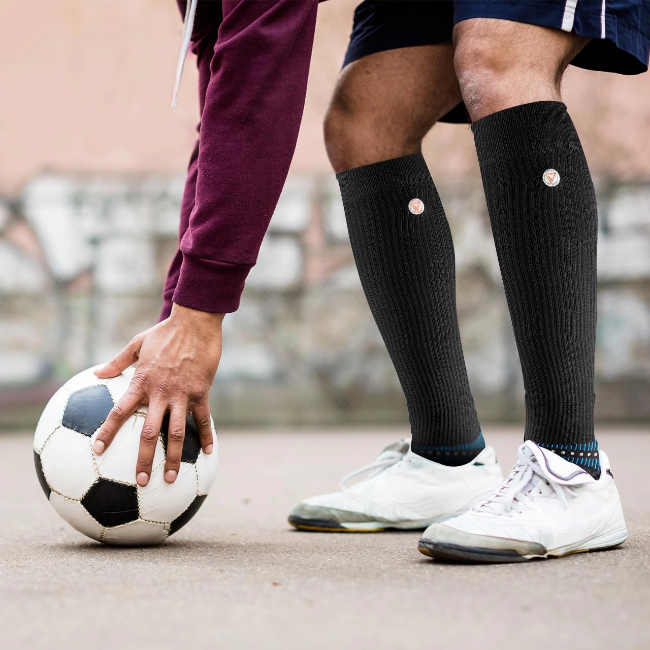 NeuroSocks Athletic Knee High Socken schwarz / S