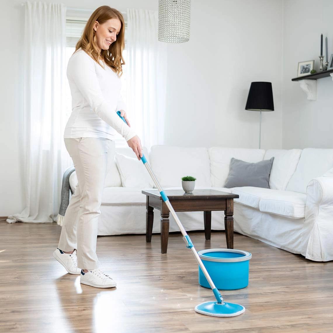 Livington Clean Water Spin Mop Frischwasser-Wischsystem inkl. Reiniger & Pads GRATIS