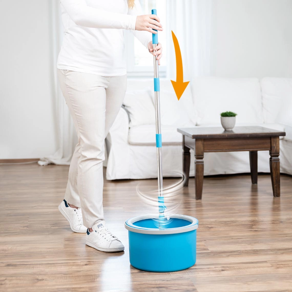 Livington Clean Water Spin Mop Frischwasser-Wischsystem inkl. Reiniger & Pads GRATIS