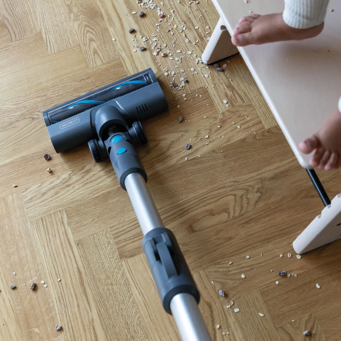 Livington Sense IQ Akkusauger mit Staubsensor