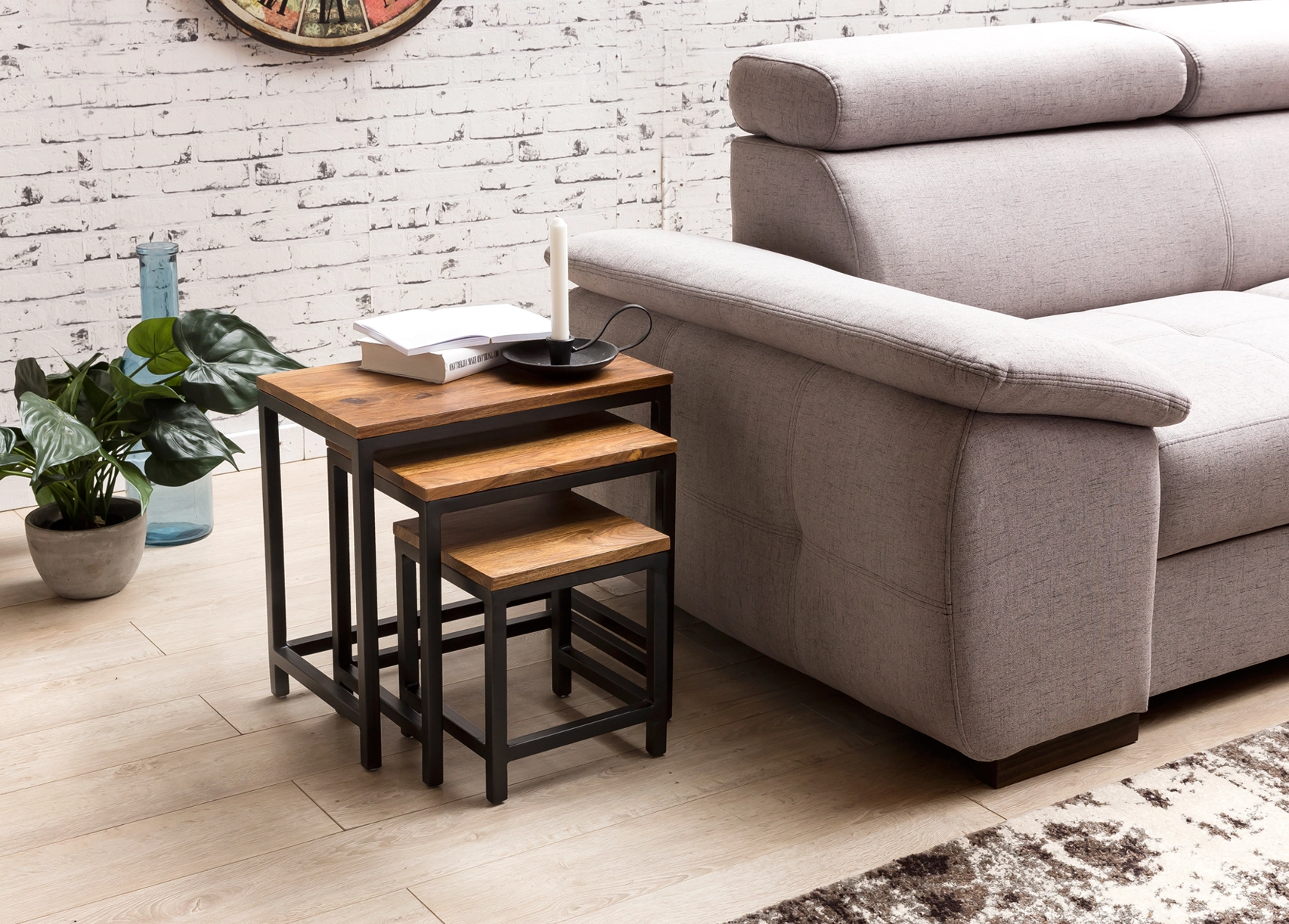 FineBuy 3er Set Design Beistelltisch Sheesham Satztisch Metallbeine, Tischset 3 teilig Materialmix, Couchtisch aus Massivholz