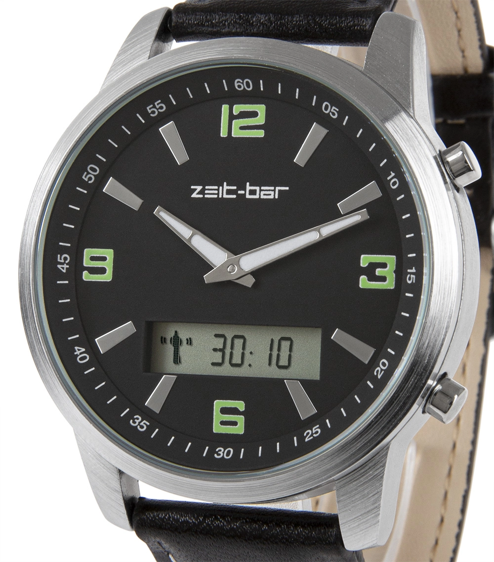 Funk-Armbanduhr mit Datums- und Wochentagsanzeige, Stoppuhr, Leuchtzeiger