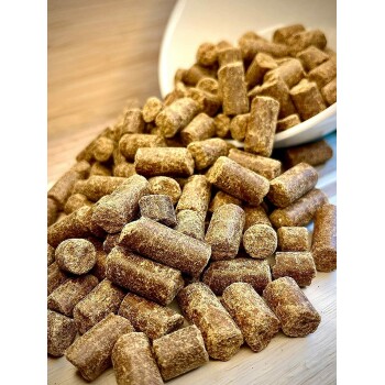 MyPetClub Kaltgepresstes Hundefutter getreidefrei mit Ente & Kartoffel