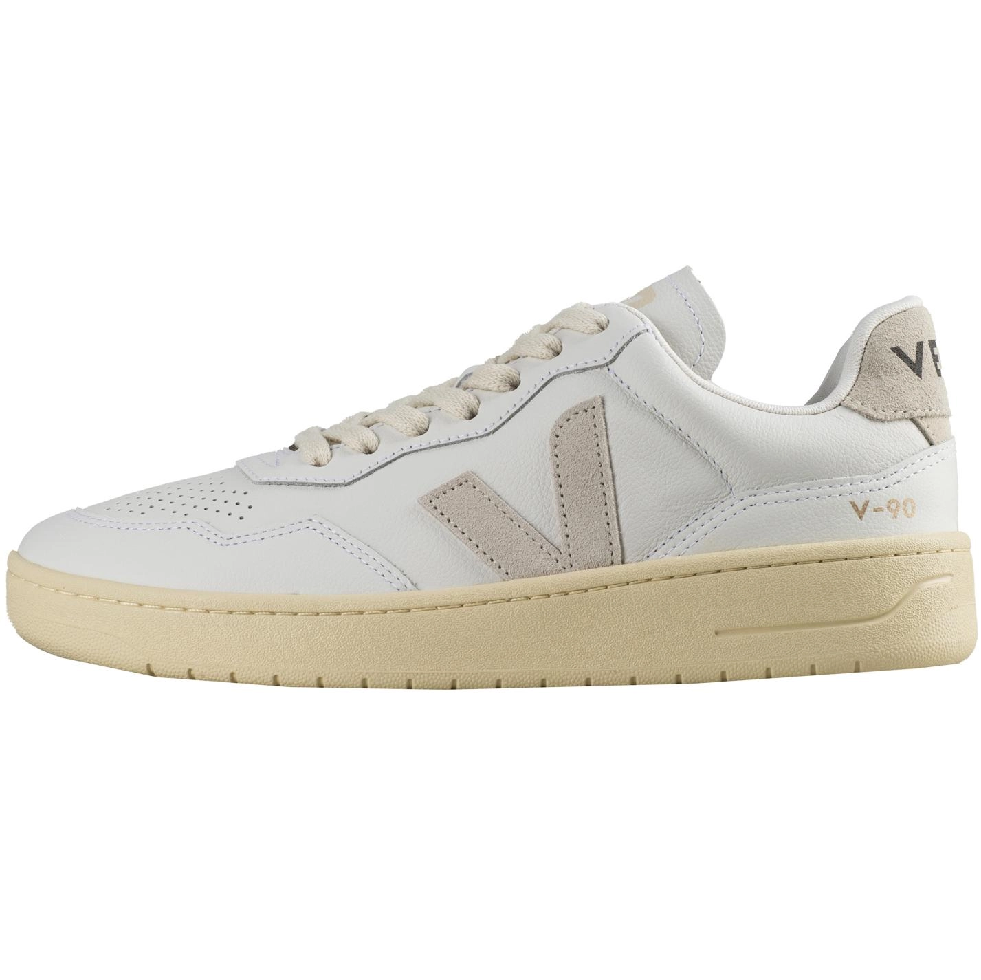 Veja V-90 O.T. Leather